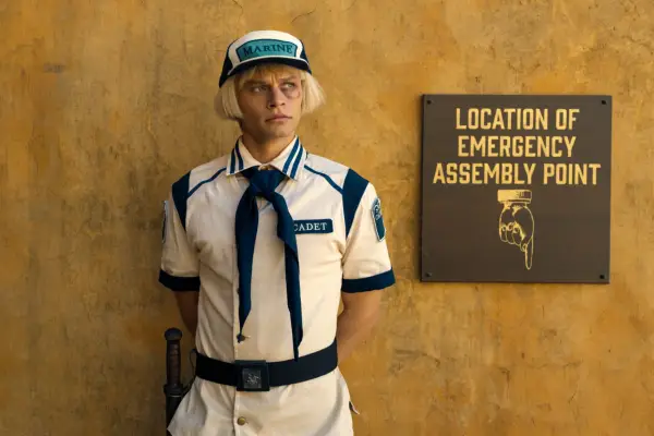 Helmeppo in One Piece with a black eye