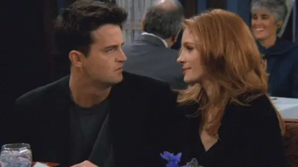 Matthew Perry and Julia Roberts