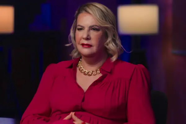 Ana Paula Bernardes speaking in her VT for Netflix