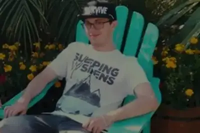 Gdzie jest teraz Ryan J. Vallee? Cyber ​​​​„Sextorter” z witryny Netflix Make Believe