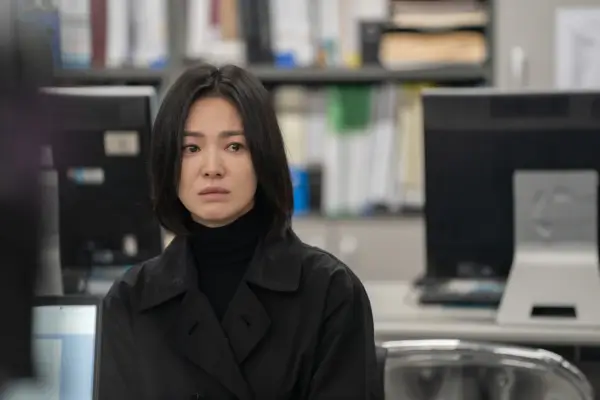 Song Hye-kyo as Moon Dong-eun in The Glory