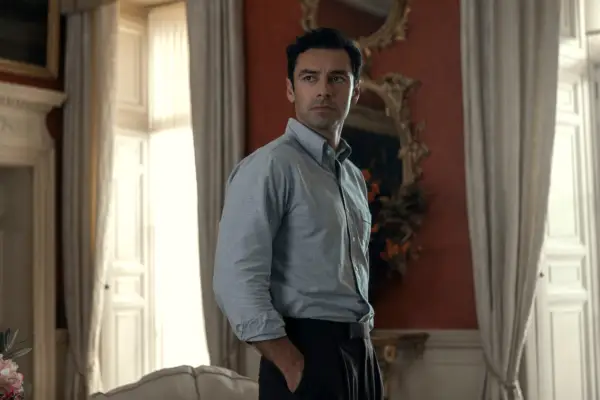 Aidan Turner as Callum Ellis in The Diplomat.