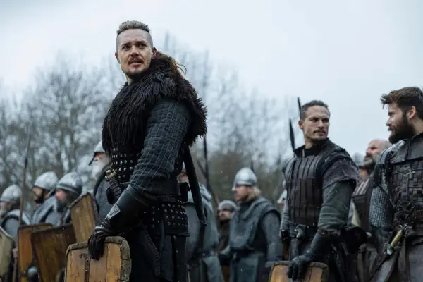 Explicació del final de Seven Kings Must Die: Alexander Dreymon sobre el destí d'Uhtred