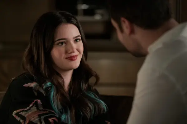 Krista Warner as Hayley Haller and Manuel Garcia-Rulfo as Mickey Haller in The Lincoln Lawyer