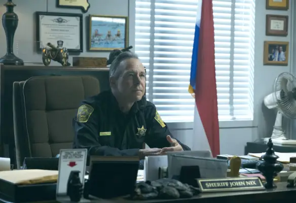 Robert C. Treveiler as Sheriff Nix