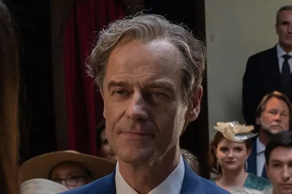 Pip Torrens as Peter Munion in Succession.