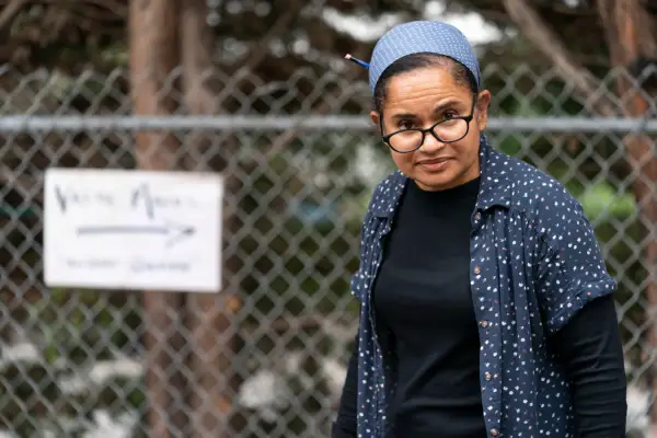 Tracy Vilar as Yolanda in Maid on Netflix