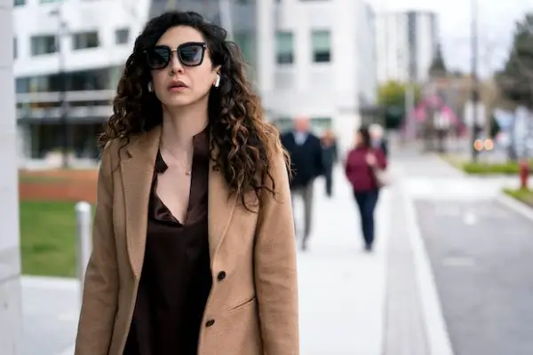 MOZHAN MARNÒ as TARA