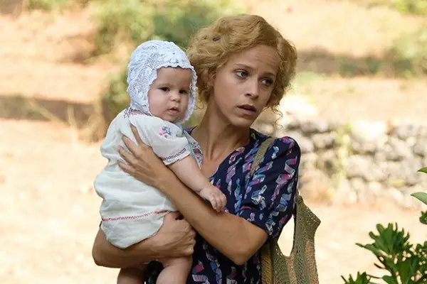 Elli Tringou plays Daphne in The Durrells