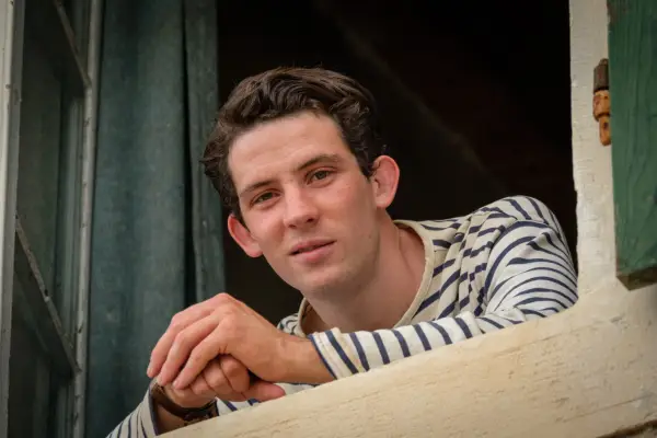 Josh O’Connor plays Larry Durrell in The Durrells