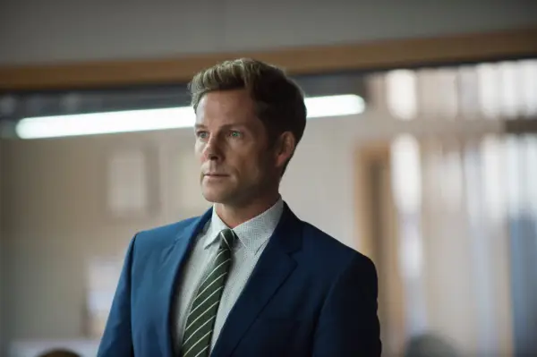 Jamie Bamber, Marcella (ITV, EH)