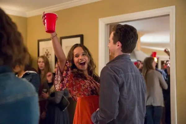 Wer spielt Jeff Atkins in „13 Gründe warum“?