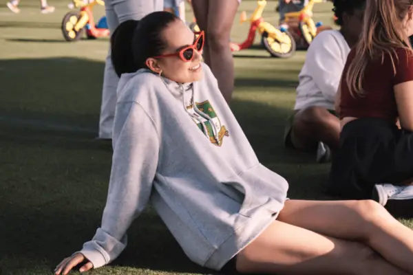 Ścieżka dźwiękowa Summer I Turned Pretty: każda piosenka z sezonu 3