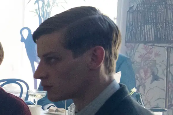 Mateusz Wieclawek as Grzegorz in World on Fire