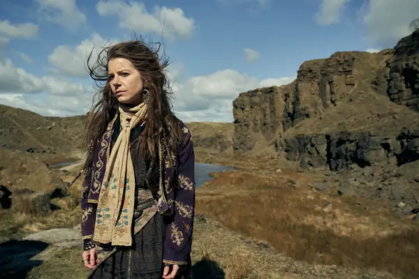 Przeklęty szafir z Peaky Blinders, wyjaśniły Bethany Boswell i Esme Shelby-Lee