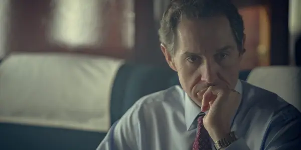 Bertie Carvel as Prime Minister Tony Blair in The Crown season 6.