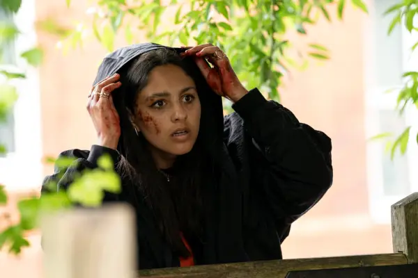 Poznaj obsadę The Outlaws