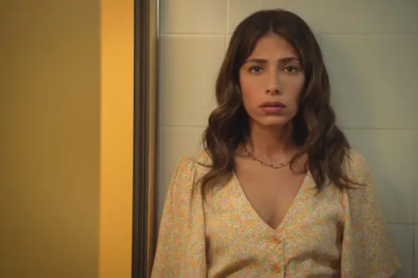 Conheça o elenco de Quem é Erin Carter? O mais recente thriller da Netflix