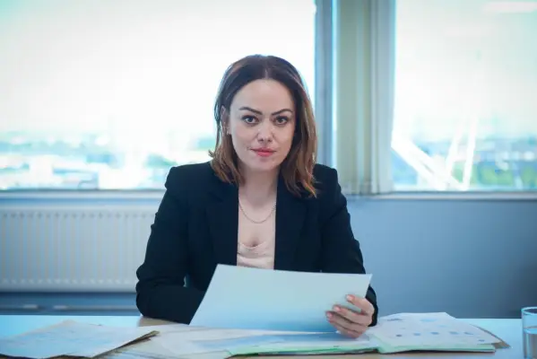 DI Lincoln (Sian Reese-Williams) in Wolf