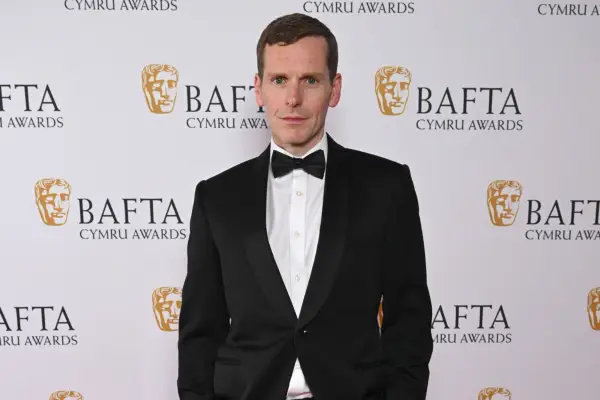 Endeavour-Favorit schließt sich der Besetzung von BBCs größtem neuen Drama an, wenn die Dreharbeiten zur zweiten Staffel beginnen