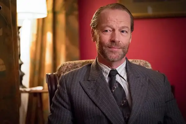 Ian Glen as Alexander in Mrs Wilson