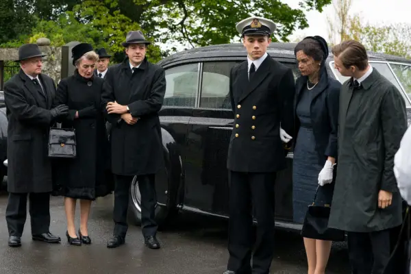 mrs Wilson funeral scene