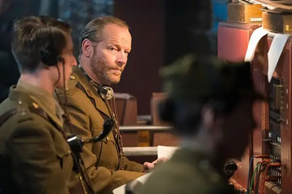 Qual é a história da vida real por trás do novo drama da BBC de Ruth Wilson, Sra. Wilson?