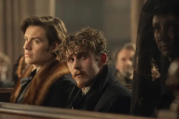 Louis Partridge, Fionn O