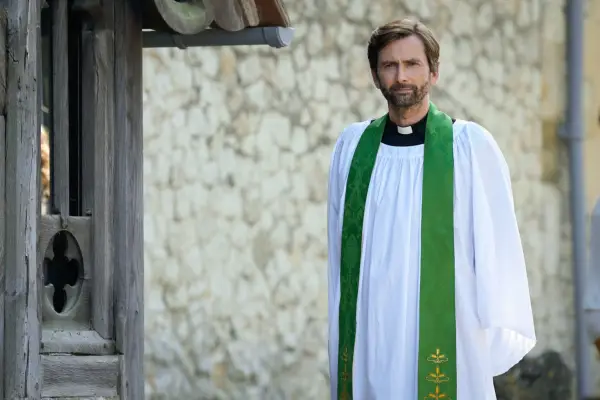 David Tennant as Harry Watling in Inside Man.