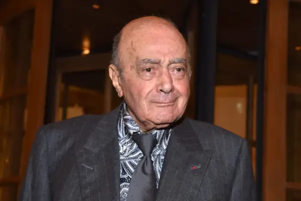 Mohamed Al-Fayed explica l'ascens a la riquesa: qui el interpreta a The Crown?