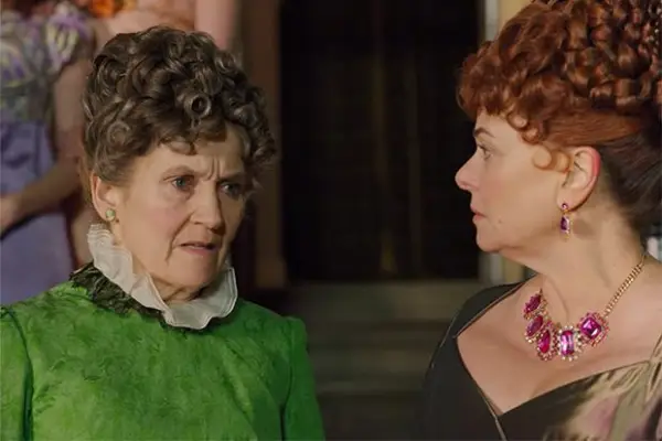 Lorraine Ashbourne plays Mrs Varley in Bridgerton