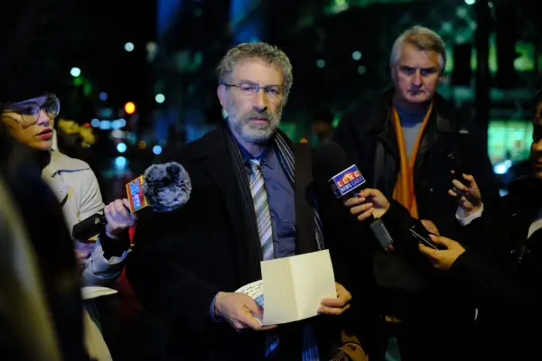 Mark Ivanir as Alexander Goldfarb in Litvinenko.