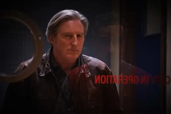 Recenzja Ridleya: Czy serial detektywistyczny Adriana Dunbara jest dobry?