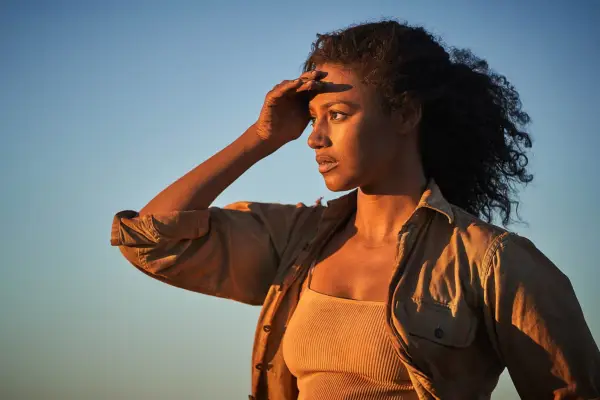 Shalom Brune Franklin in The Tourist