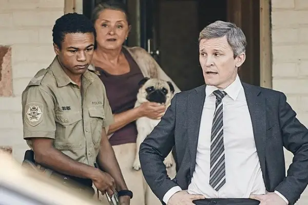 Kamil Ellis in The Tourist