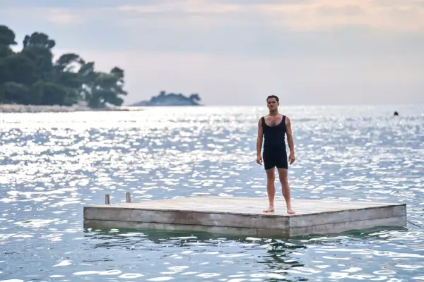 Lorenzo Richelmy as Roberto Albani in Hotel Portofino.