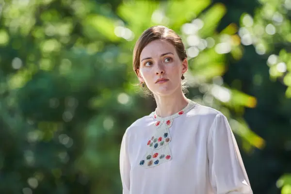 Olivia Morris as Alice Mays-Smith in Hotel Portofino.