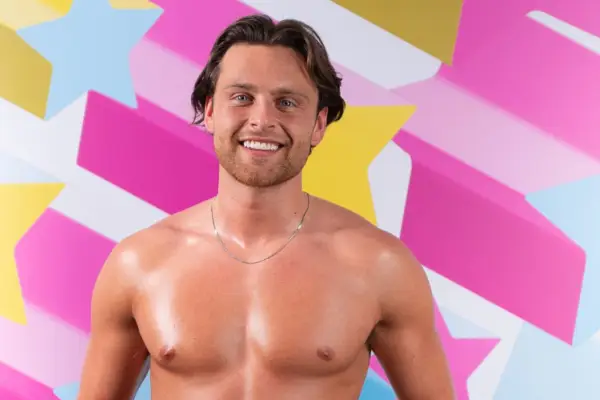 Love Island: All Stars 2024 contestant Casey O