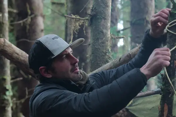 Outlast. Nick Radner in Episode 3 of Outlast. Cr. Courtesy of Netflix © 2023