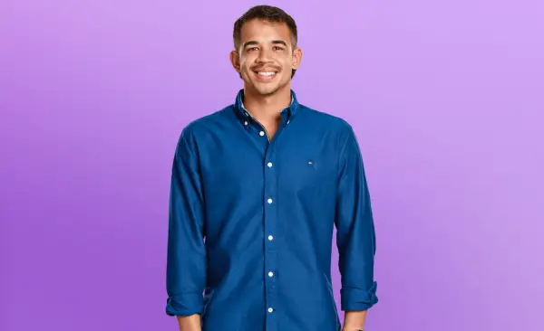 Efrain pictured for Love Is Blind season 5