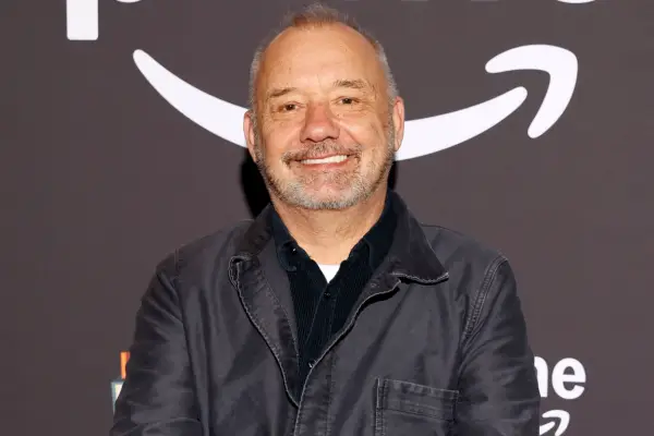 Celebrity Traitors-chefen tipsar om säsong 2 – och avslöjar komedilegenden som de gärna vill anmäla sig