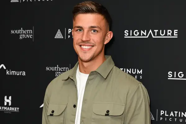 Kas ir Mičels Teilors? Mīlestības sala: All Stars 2024 dalībnieks