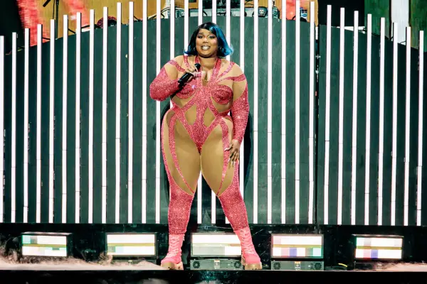 Glastonbury Festival 2023: Vollständiges Line-up, Tickets und Informationen zum Zuschauen