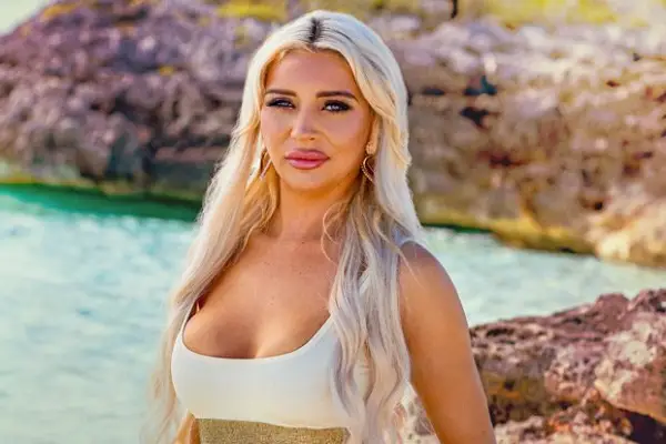 Larissa Too Hot to Handle season two cast member