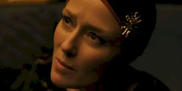 A woman looking up in SAINT MAUD