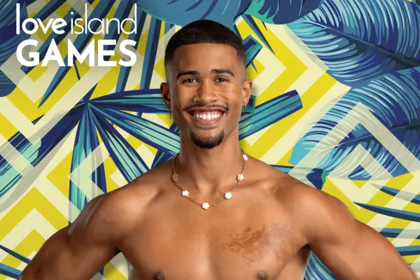 Steph in Love Island Games