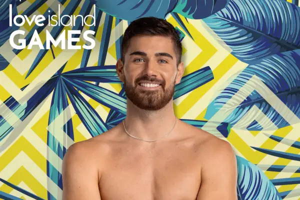 Scott Love Island Games