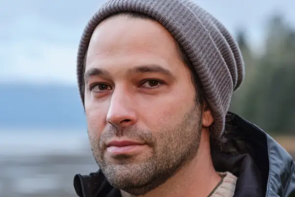 Eric in Outlast season 2.