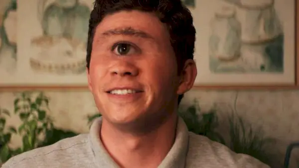 L'estrella de 'Percy Jackson', de 28 anys, revela com van crear el Cíclope favorit dels fans