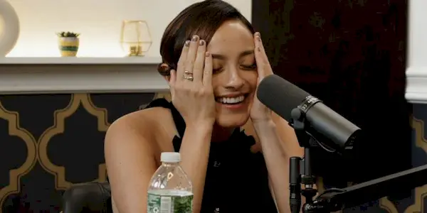 Aquesta estrella de Sé el que vas fer l'estiu passat va ser criticada pel seu diari universitari; ara, lidera una sèrie nominada als Emmy